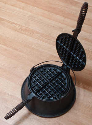 griswold cast iron waffle iron